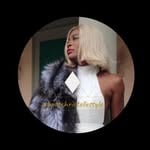 Christelle Eggenberger(aboutchristellestyle)'s profile avatar