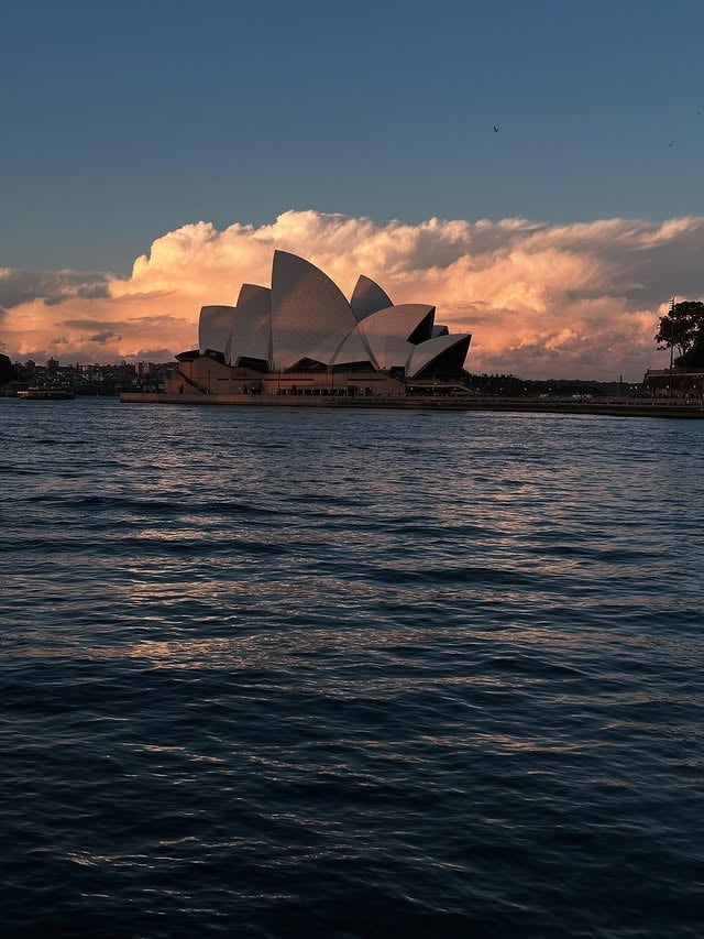 You’ll have have my heart Sydney 🇦🇺🏡🏸☕️🫕🐩🐨 by @hridinarang