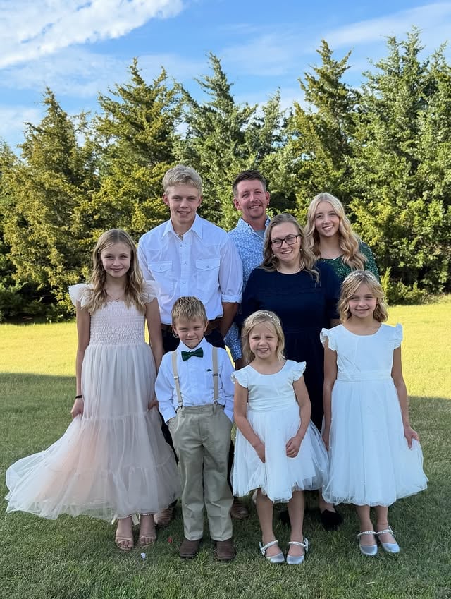 We were in Kansas this weekend for my husband’s sister’s wedding. James and Naomi are two of the most kind and loving people you will ever meet and I’m so excited to watch them walk into their future together. Beautiful Godly couple! 👰🏼‍♀️🤵🏻The kids were all in the wedding as usher, junior bridesmaid, guestbook signer, flower girls, and ring bearer. It was wonderful seeing family and goodbyes are always hard. ♥️#wedding #love #family #kansas