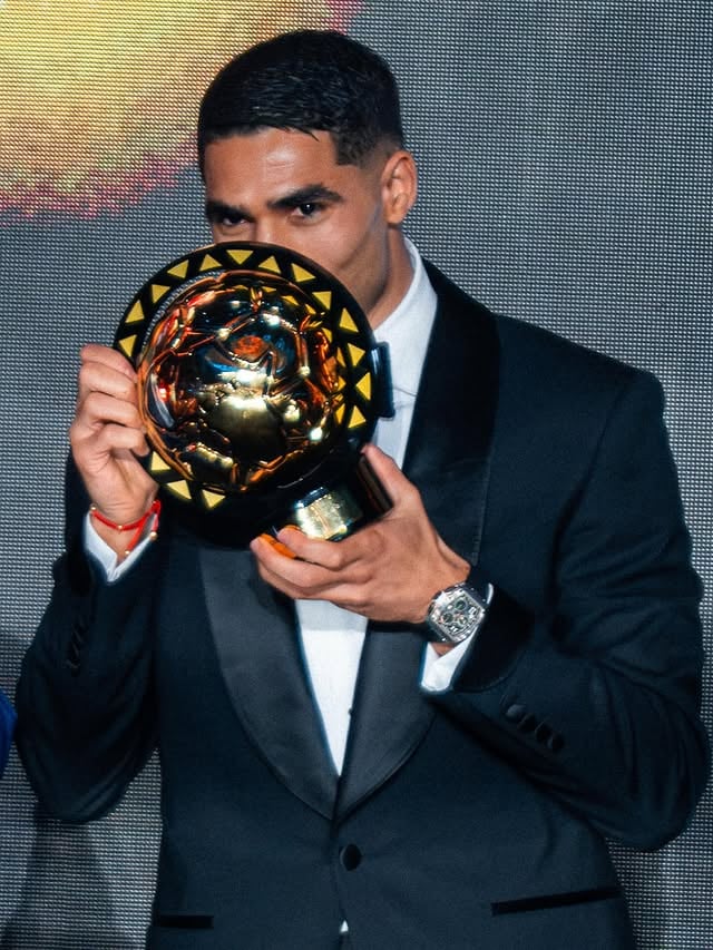 A recognition that crowns years of hard work, success, and unforgettable moments.My gratitude goes to my family, my teammates, and everyone who works with me every day, on and off the field. Your trust, dedication, and support make me stronger and allow me to grow.Thank you to all the Moroccan people for always standing behind me.I hope this moment inspires every child in our country and across our continent to believe in their dreams and fight for them. by @achrafhakimi