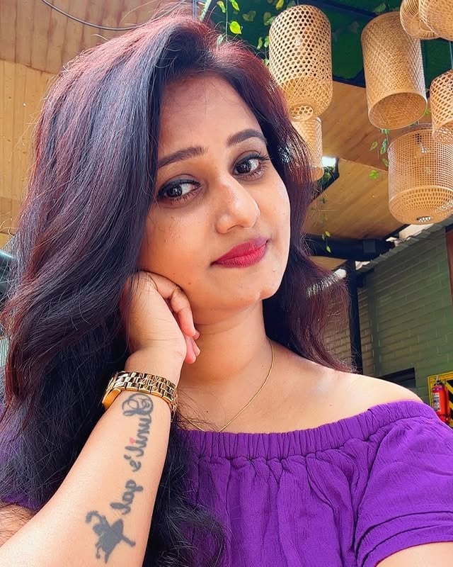 You are the most beautiful when you love urself 💜❤️‍🔥💝💖💙❤️🧡💛🖤💚🩶🩷🩵💗#loveurself #beautyphotography #selfiequeen #metime