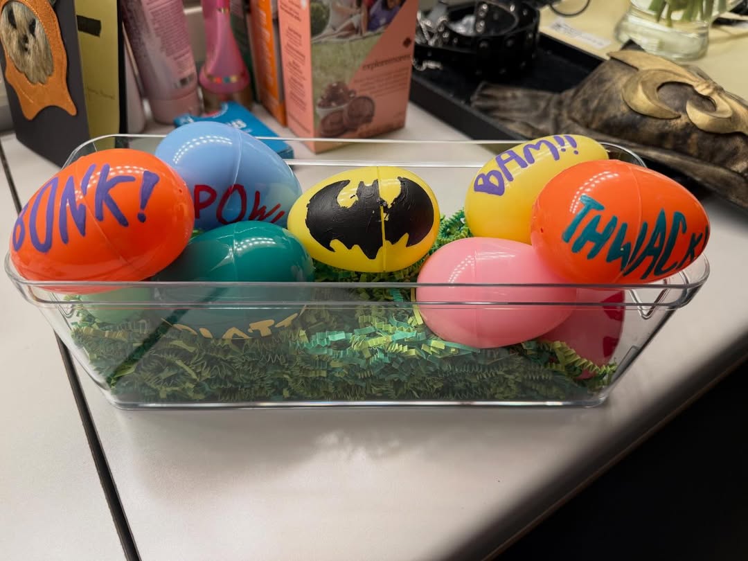 When it’s Easter and your friend knows you very well! Thank you @carolyndmiller this is awesome! #HappyEaster #Batman by @jmiglehart