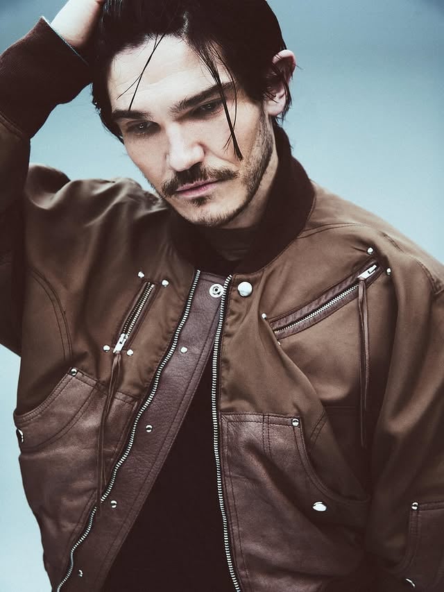 Thanks to these legends for an extremely fun shoot with @numero_netherlandsPhotography – DAVID REISS @davidreissphotographyStyling – NATHAN HENRY at Stella Creative Artists @naifhen @stellacreativeartistsGrooming – SVEN BAYERBACH at Carol Hayes Management @svenbayerbach @carolhayesmanagementPhotography Assistant – STEFANIA CARLI @stefcarliStyling Assistant – STOYAN CHUCHURANOV @___stoyanEditor – TIMI LETONJA @timiletonjaEditorial Director – JANA LETONJA @janaletonjaInterview – MAREK BARTEK @marekbartekAnd a special thank you to @personalpruk by @fra_fee