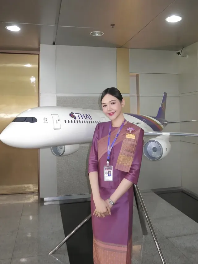 Clouds are calling☁️ ⛅️☁️°Source : Photos & Captions from Instagram @atsnp_ Thai Airways Cabin Crew-#internationalcabincrew #pramugari #cabincrew #thaiairways #thaiairway by @internationalcabincrew