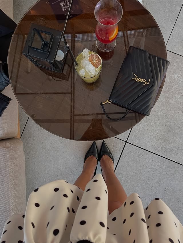 SIVIGLIA🇪🇸Aperitivo e cena al grattacielo con vista su Siviglia al tramonto 🌇 STUPENDO @eurostarstorresevilla Dress👗 @belowshop_ by @erica_piamonte_real