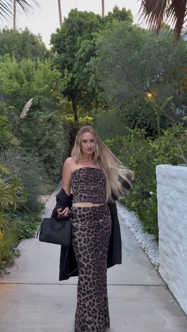 We make each-other stronger that ain’t ever gonna change @revolve #revolvefestival 🐆✨ by @alexaluria