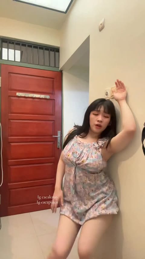 Hahaha 🤣 random by @cacakayo