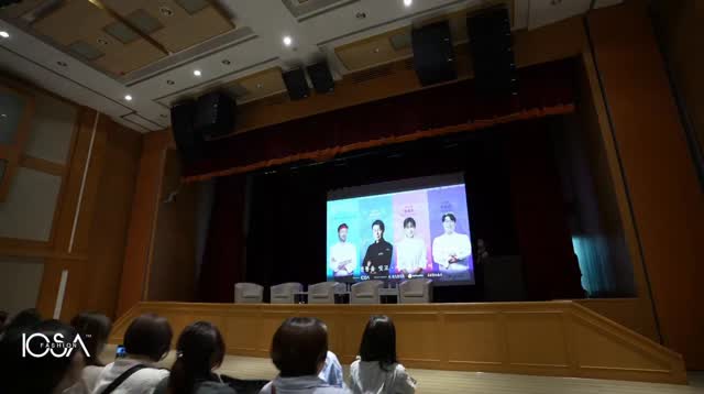 From Screen to Presence — A New Chapter of Asian Culinary InfluenceBeyond Korea,we chose Taiwan as the starting point of this encounter.As Netflix shows“Culinary Class Wars”and “Chef & My Fridge”captivate audiences across Asia,this is not merely an extension of television—but a cultural dialogue brought into real life.Chef Choi Hyun-seok, Park Eun-young, Oh Se-deuk,and Fabrizio Ferrarimet audiences in Taipei for the first time.Within one week, hundreds applied—only 100 were selectedto preserve the depth of this encounter.Special thanks tothe Taipei City Government Department of Information and Tourism,Wu Pao-chun,and MyTaiwanTour.An Asian moment, now in motion.---From Screen to Presence — 亞洲料理影響力的新篇章在韓國之外，我們選擇在台灣，作為這場相遇的起點。當 Netflix 節目"黑白大廚：料理階級戰爭”與 “拜託了冰箱”席捲亞洲之際，這不只是節目的延伸，而是一場走向現場的文化對話。主廚 崔鉉碩、朴恩影、吳世得、Fabrizio Ferrari首次在台北與觀眾近距離交流。一週內數百人申請，最終僅選出100位參與者，讓這場相遇保有應有的深度。特別感謝台北市政府觀光傳播局、吳寶春、MyTaiwanTour。---From Screen to Presence — 아시아 미식 영향력의 새로운 장한국을 넘어,우리는 이 만남의 시작을 대만에서 선택했습니다.Netflix 프로그램흑백요리사: 계급 전쟁냉장고를부탁해가 아시아 전역을 사로잡는 가운데,이 만남은 단순한 방송의 연장이 아니라현실 속에서 펼쳐지는 문화적 대화입니다.최현석,박은영,오세득,그리고 Fabrizio Ferrari가 타이베이에서 처음으로 관객들과 가까이 만났습니다.단 1주일 만에 수백 건의 신청이 접수되었고,그중 100명만이 선정되어이 만남의 깊이를 지켜냈습니다.타이베이시 관광전파국,우보춘,MyTaiwanTour에감사를 전합니다.#icsaworld #CulinaryClassWars #netflixchef #냉장고를부탁해 by @crazypenne
