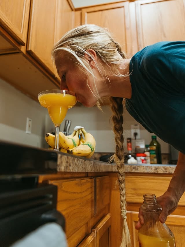 From the Sonoran Desert to the peaks of Flagstaff, Arizona. 250 miles, almost 40,000 feet of climbing. Three days, two nights, and one performance that rewrites the record books.Rachel Entrekin just became the first woman in history to win the Cocodona 250 outright. Not just the women’s race but the entire field. And she didn’t just win it. She took down the overall course record in the process, besting the previous mark set just one year ago.In six editions of this race, no woman has ever stood atop the overall podium. Rachel didn’t just break that barrier, she obliterated it. From the Bradshaw Mountains through the red rock canyons of Sedona, she ran near the front of the entire field before taking the lead near the historic mining towns of Jerome and Crown King. She never looked back, carrying that lead through the ponderosa pine forests of Flagstaff, then up and over the ruggedly steep Mount Elden all the way to the finish line downtown.None of it happens without the people who carried her through the dark miles. Her crew, pacers, and support team were the heartbeat behind this record, keeping her fueled, focused, and moving with purpose through the cold nights and brutal climbs. Efforts like this are never solo efforts, and this one was no exception.This is what the sport looks like at its highest level. This is what happens when preparation meets grit meets a team that refuses to let you quit.First woman. Overall winner. Course record. History doesn’t wait and neither did she.Photography @somerrunner by @nordarun
