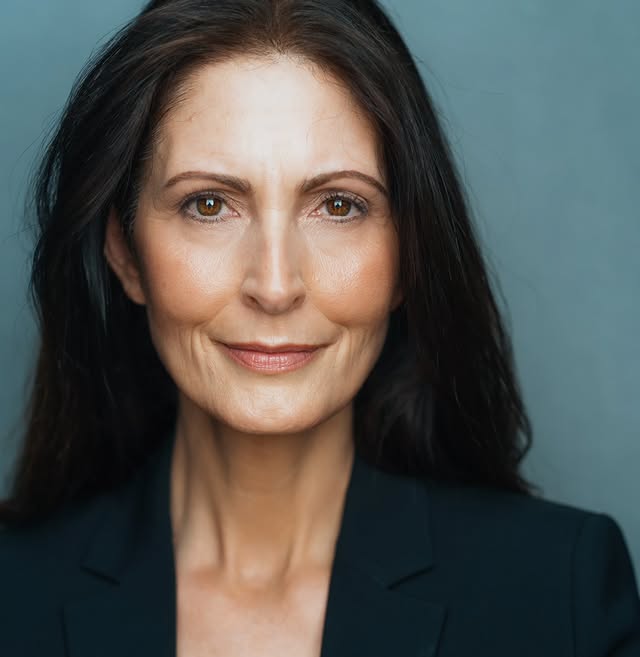 New headshots!!! Posting a few from each "look" one at a time - @jeffreymosierphotography is wonderdul to work with. Fransisco Valero HMU (Unedited) Happy Tuesday!!!❤️ #headshots #photography #actor #newyork #over50