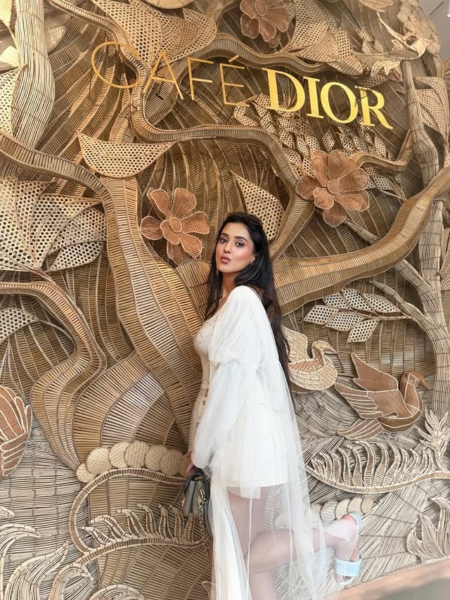 Couture and Caffeine ☕️✨......#diorcafe #diorgoldhouse #bangkok #travel #ootd by @riyasharmaa_09