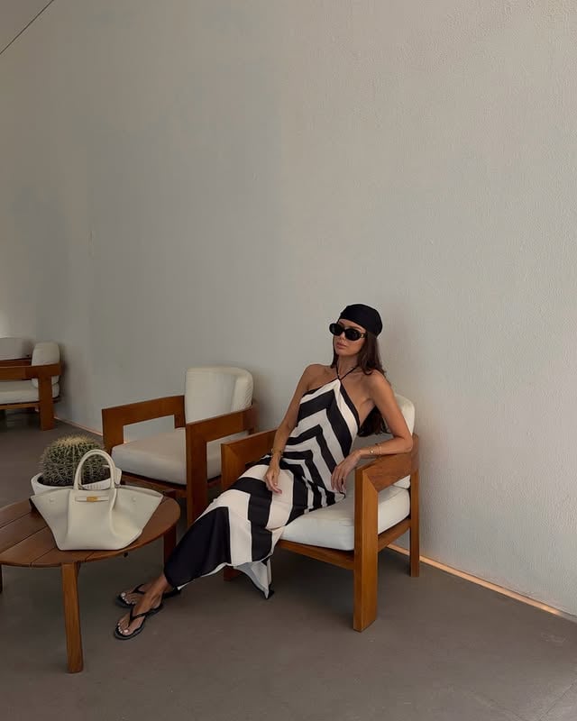 On vacation mode 🧳 Save these looks for your next trip.