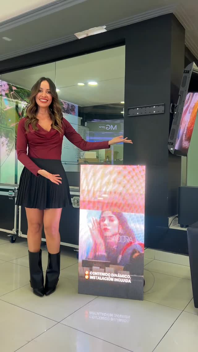 A tremendo golpe aguantó… después agua otra vez y la imagen quedó INTACTA 😭🔥Así fue parte del recorrido por el showroom de MG PRO 👀✨Pantallas LED para salas, restaurantes, negocios y muchísimo más.📍Villa Morra, Lillo esquina O’Higgins.#mgpro #paraguay #pantallaled #led #tecnologia by @pattyorue_