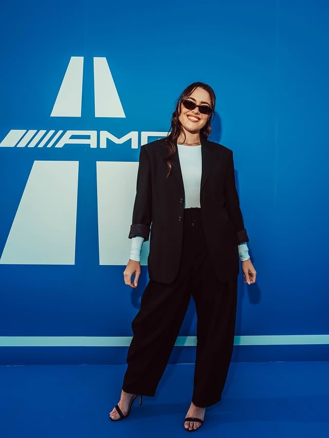 Okay I’ve had a day to process everything and let it all sink in what actually happened. I’m not even going to cool girl it. What an honour to host the world premiere of the @mercedesbenz @mercedesamg GT 4 door coupé on the iconic 6th street bridge in Los Angeles.I have come a long way from YouTube to now, and When I walked out to start the show, and looked around to see where we were I couldn’t help but smile. Such an iconic location, city and a revolutionary new car. It was all a whirlwind of rehearsals, chic-fil-a, ToTo Kimi and George, Brad Pitt and Blink 182. Thank you MB for trusting me with this project, as I know it’s been a long few years of planning to get here. Blink stood right infront of me was so surreal, I used to drive my old mk4 around blaring their music and now look Dad 🥹 AND I had my best girl by side to capture it all and support me and I couldn’t be more grateful for you @victoriagockeler and life right now 🤍✨#amg #losangeles #blink182 by @queenb