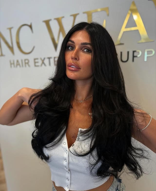 She’s backkkk200g 22” of lushness. @ncweave_hairsupplier @nataliexncweave by @oliviabracyy_