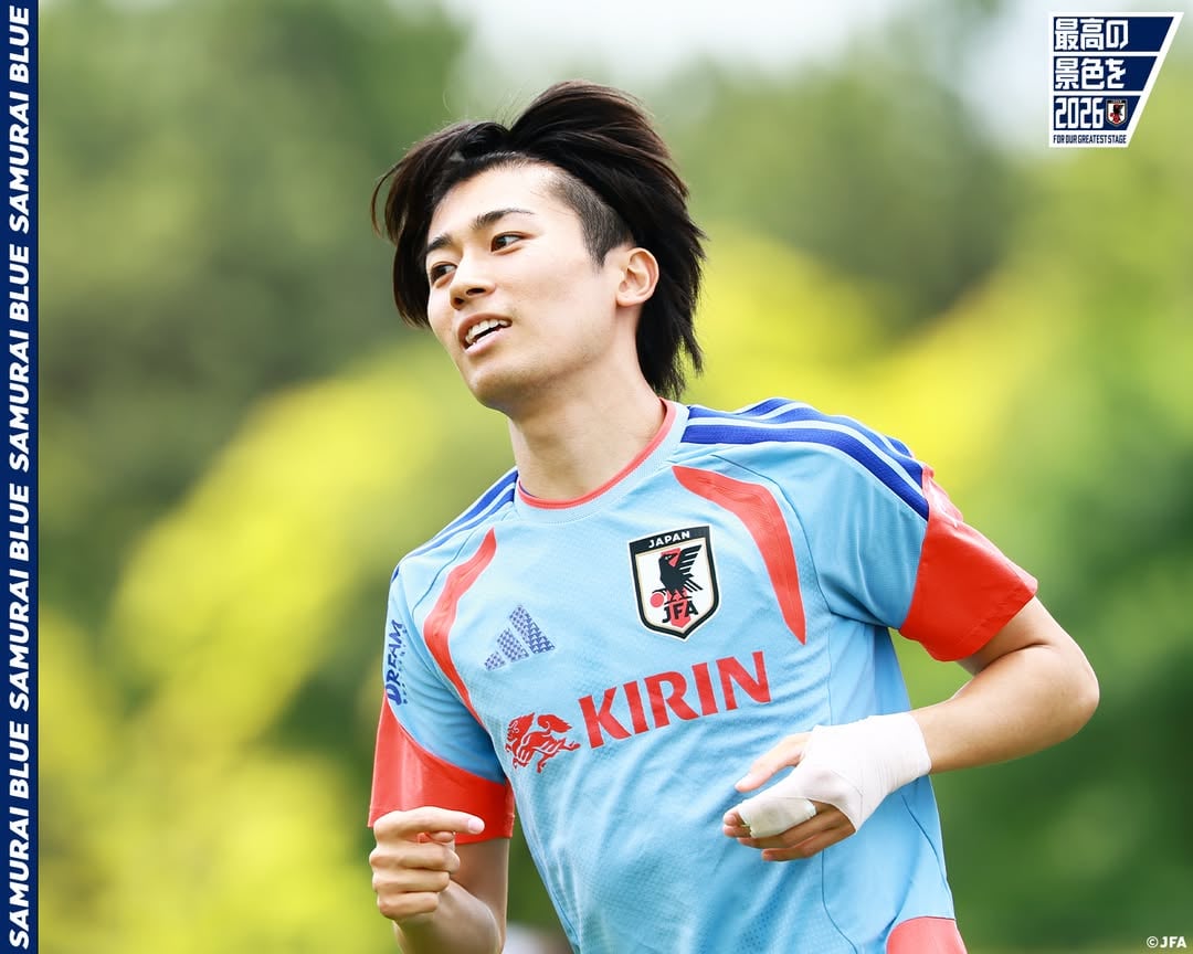 🔹𝗦𝗔𝗠𝗨𝗥𝗔𝗜 𝗕𝗟𝗨𝗘🔹アイスランド戦まで、あと6日🇯🇵🆚🇮🇸ワールドカップ前最後の活動がスタート！13選手が初日のトレーニングで汗を流しました📸⚽️#最高の景色を #サッカー日本代表#WorldFootballWeek