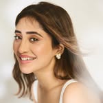 शिवांगी जोशी(shivangijoshi18)'s profile avatar