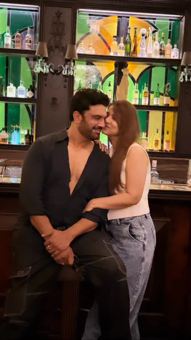 Just 21 ❤️ #happyanniversary❤️ @keertikelkar ❤️❤️❤️❤️