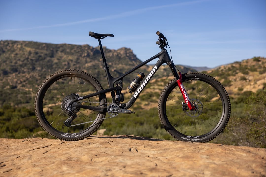 The @propain_bicycles Hugene is not for everyone. It’s got a short-travel brain and a long-travel heart. But it’s also an impressive value with impressive custom-build options. @name_and_number kinda wants to keep it, and his review at theradavist.com explains why.📸: @vernor by @theradavist