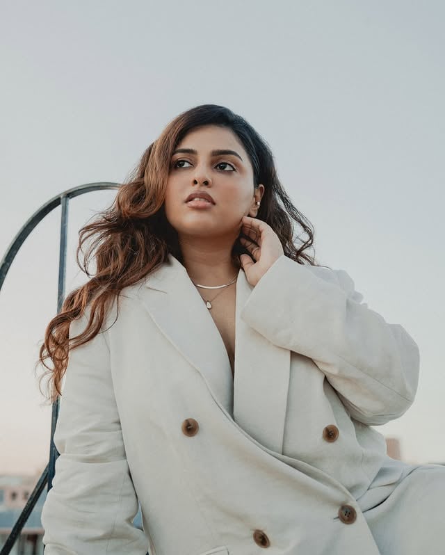 Wear the damn blazer. 📸 @visualstories_by_kalai Hair by @shira_artistry by @thamizhvani__
