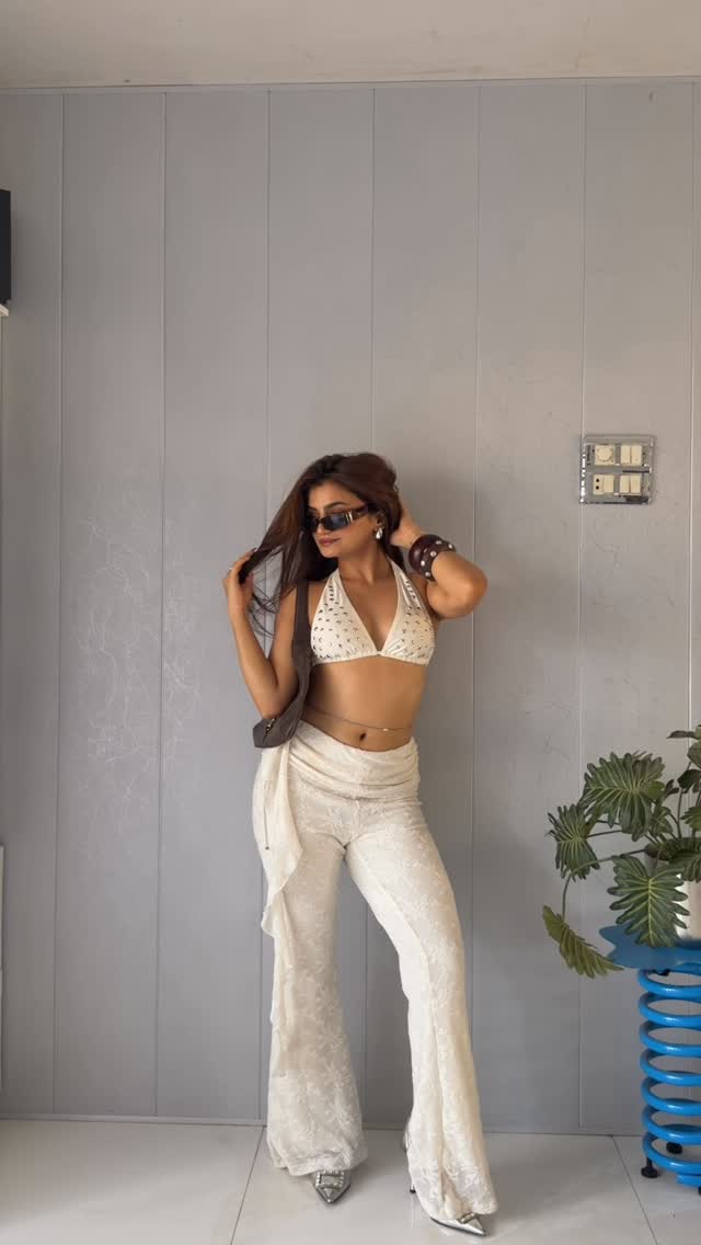Summer wardrobe refresh, with an impact ☀️🌱The Savana Birthday sale is officially live. by @rxjvee