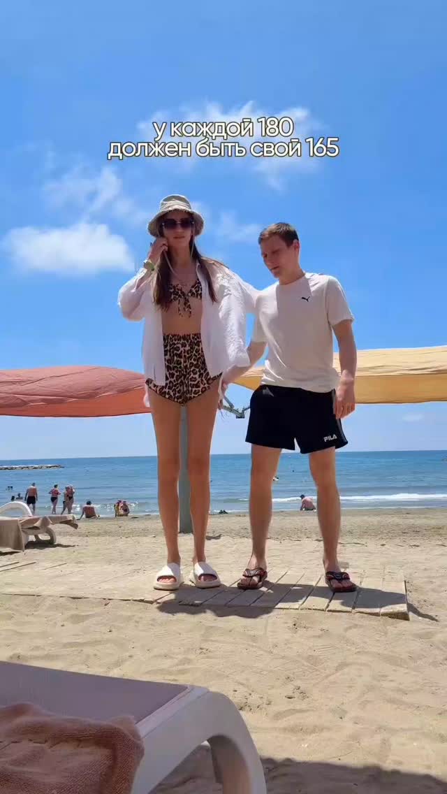 180 cm vs 165 cm♥️ by @tall_and_stronggirls_worldwide