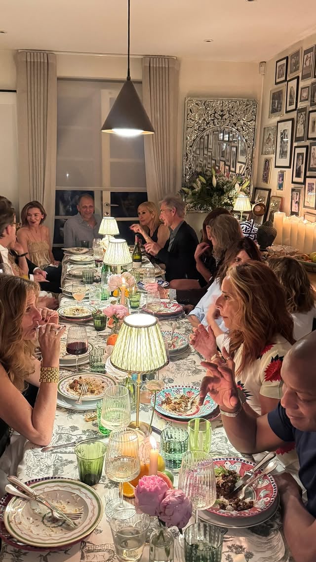There is nothing I love more than squidging 18 of my favourite people around a gorgeously dressed table…This one was made beautiful by Alexia at @voicollective 💛 by @trinnywoodall