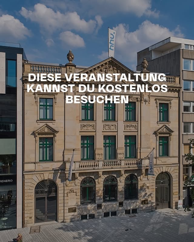 Anzeige | 🧠 FORSCHUNG IM FOKUS – WIE PRÄGT FIKTION ERINNERUNGSKULTUR? 🎬Zwischen Mondlandung, Mauerfall, 9/11 und historischen Dramen stellt sich eine spannende Frage: Woran erinnern wir uns eigentlich und warum genau daran? 🙌Bei der kostenlosen Veranstaltungsreihe „Forschung im Fokus“ im @hausderuniversitaet geht es diesmal um Erinnerungskultur. Kulturwissenschaftlerin Prof. Dr. Daniela Kuschel von der Heinrich-Heine-Universität Düsseldorf zeigt, wie Filme, Serien, Comics, Romane und Spiele unser Bild von Geschichte prägen.Denn Geschichte begegnet uns nicht nur in Schulbüchern. Sie wird erzählt, bebildert, emotionalisiert und manchmal auch neu gedeutet, besonders dann, wenn es um Gewalt, Krieg und gesellschaftliche Umbrüche geht. Am Beispiel des Spanischen Bürgerkriegs und der Franco-Diktatur wird gezeigt, wie historische Gewalterfahrungen künstlerisch verarbeitet werden. 🎭📅 Do, 11. Juni 2026 | 19:00 Uhr 📍 Haus der Universität, Düsseldorf 🎟️ Eintritt frei#hhu #hdu #bürgeruni by @rausgegangenduesseldorf
