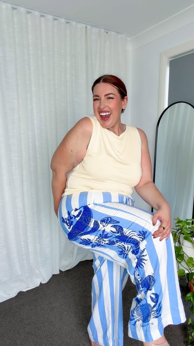 Immediate add-to-cart The hardest part is waiting for summer now 😂Pants from next - size 18Top is from @bamboobodyau and is the best butter colour ❤️ by @icurvy