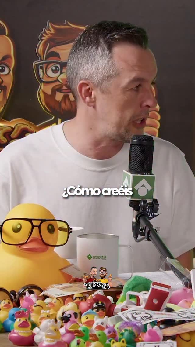 ¿Cómo creéis que se despierta Terelu? Somos fans, Ojalá venga en la quinta temporada. #humor #entretenimiento #risas #torreznospodcast #viralvideos by @dani.fontecha