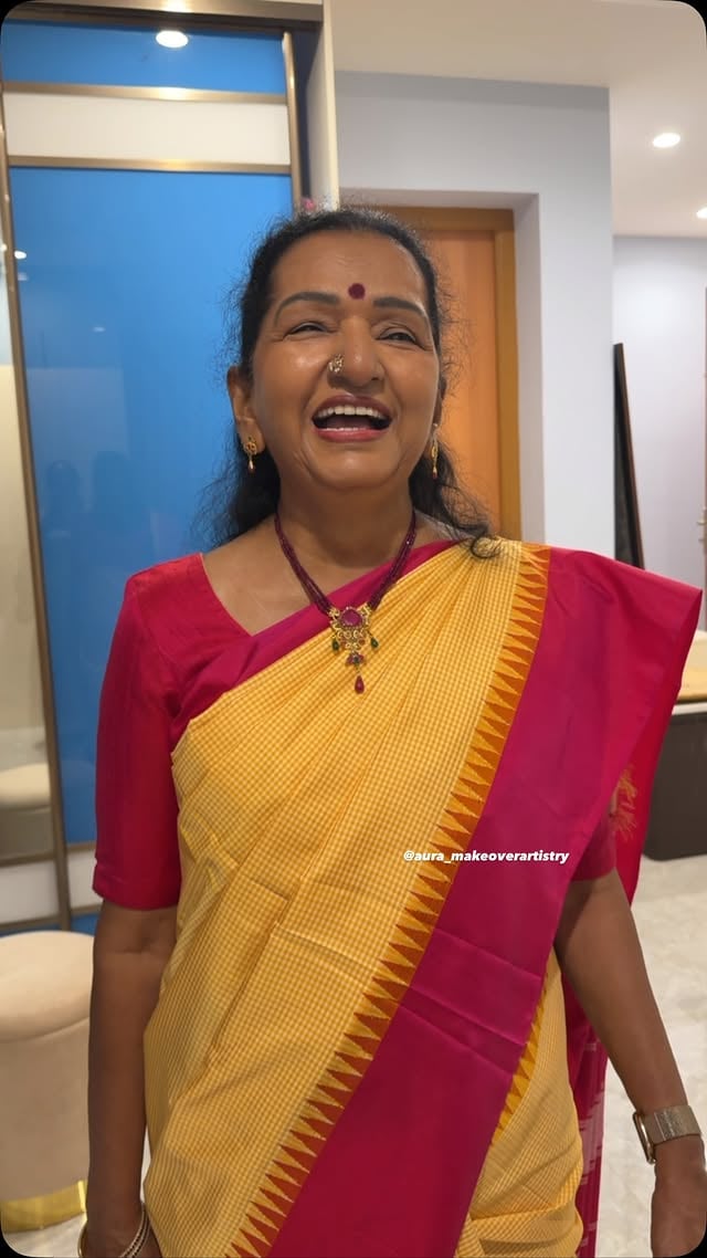 🧿❤️ Prepped Shoba Athai for a special function and thoroughly enjoyed all the fun conversations and laughter#shoba #shobachandrasekhar #athai #familylove #laugh by @aura_makeoverartistry