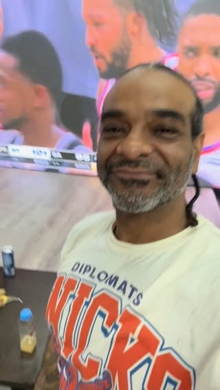Where is th brooms at f San an let’s go Knicks by @jimjonescapo