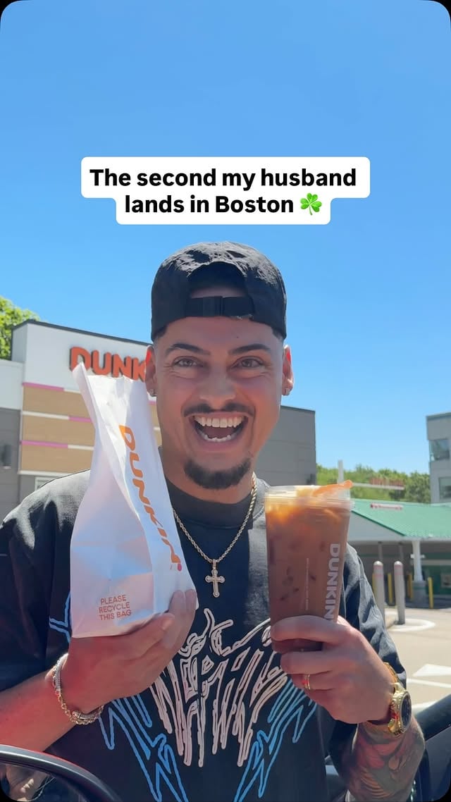 You can’t come to Massachusetts and not get Dunkies 🤣 now we need to get him lobstah rolls and chowdah 🤣🤣