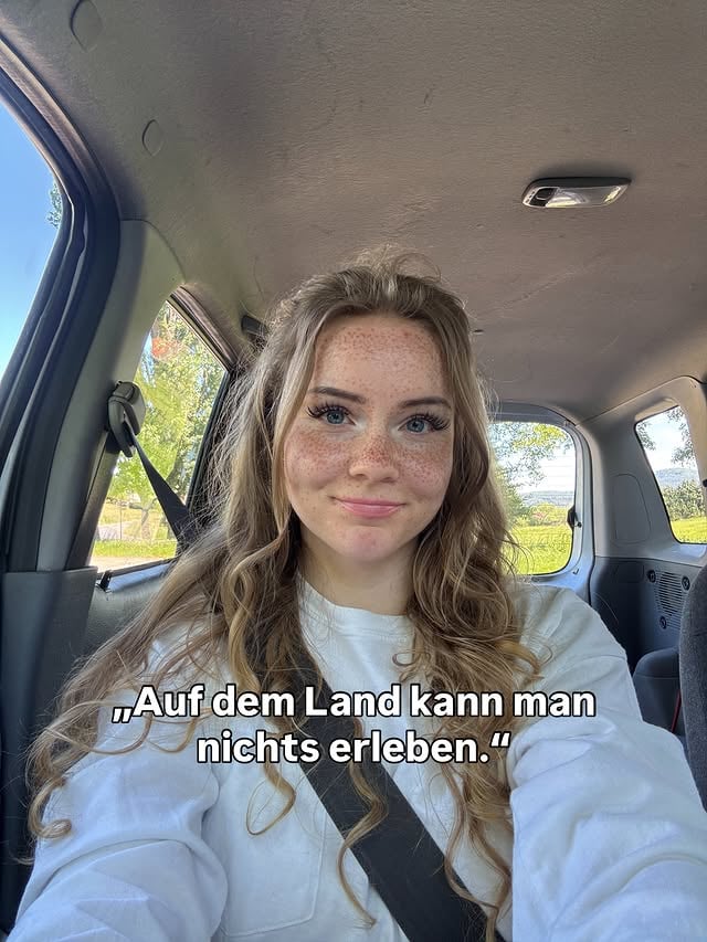 “There’s nothing to do in the countryside.“ - nothing :

Also.. I need to be able to post more than 20 photos please.

Music: Harpy Hare - Yaelokre (microtonal cover in 26edo) @bdeister 

#landleben #countrysidelife #germancountryside