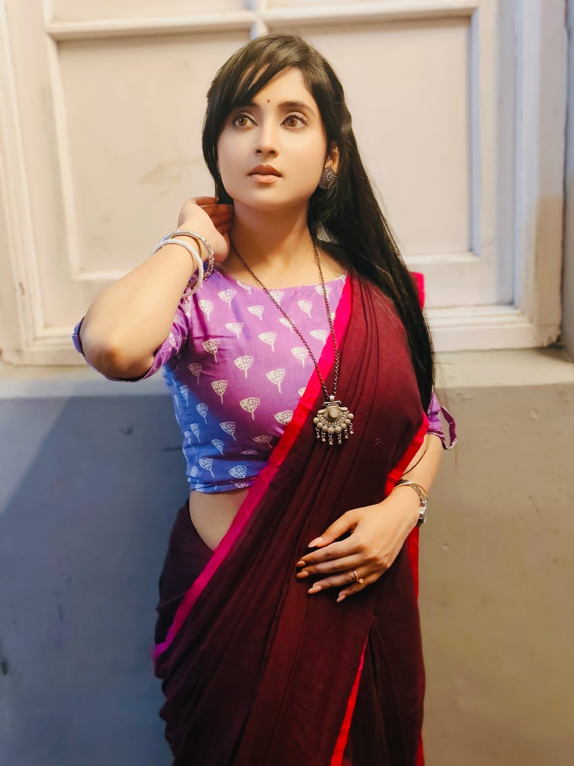 अपूर्वा ...,🌸🪻
last slide somehow captured the real "me" , always angry !!

#atonko