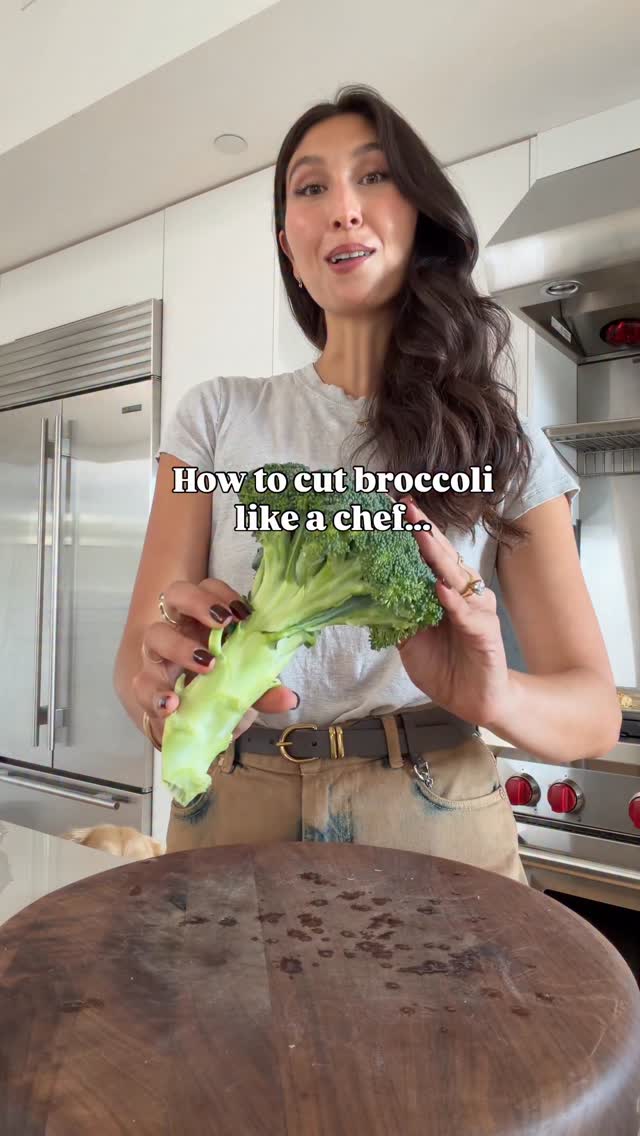 How to cut broccoli into perfect florets every time✨

Tip inspired by @chefmerrick 🤍

1️⃣ Cut off the stalk. Don’t throw it away! I usually slice it into ¼-inch rounds and snack on it as is. If you’d like, you can peel or trim off the fibrous exterior first.
2️⃣ Look for where each floret meets the main stalk and cut through those natural seams to separate them.
3️⃣ To turn large florets into smaller ones, cut down through the stem, then stop before you reach the top and pull the floret apart with your hands. This keeps the tops intact instead of creating lots of loose pieces.