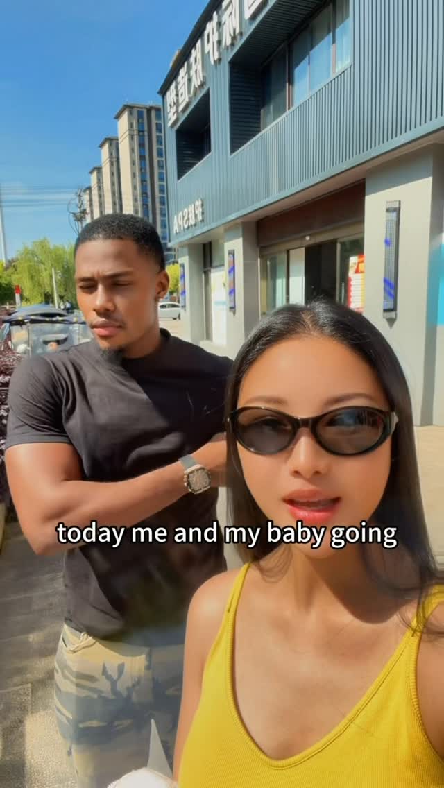 Her African Boyfriend Gets a Haircut in China, Episode 1#couple #funny #chinese #nigeria #drole