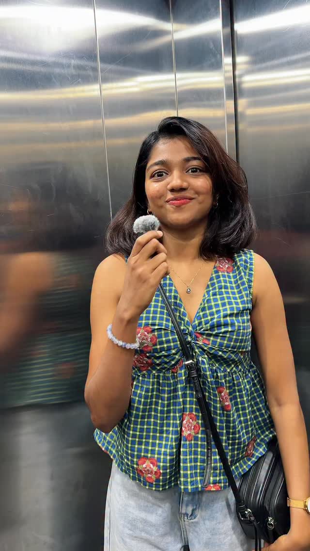 ♥️✨ Recently watched this Tamil movie… and it was definitely worth the watch! 🍿✨
@yogiibabuorginal @roopesh_shetty_official @varsha_viswanath_ @trendmusicsouth @sannidhanam.p.o @director_amutha_sarathy @actorvinodsagar

#SannidhanamPO #YogiBabu #FamilyEntertainer#SannidhanamPOMovie #June5ReleaseTamilCinema
