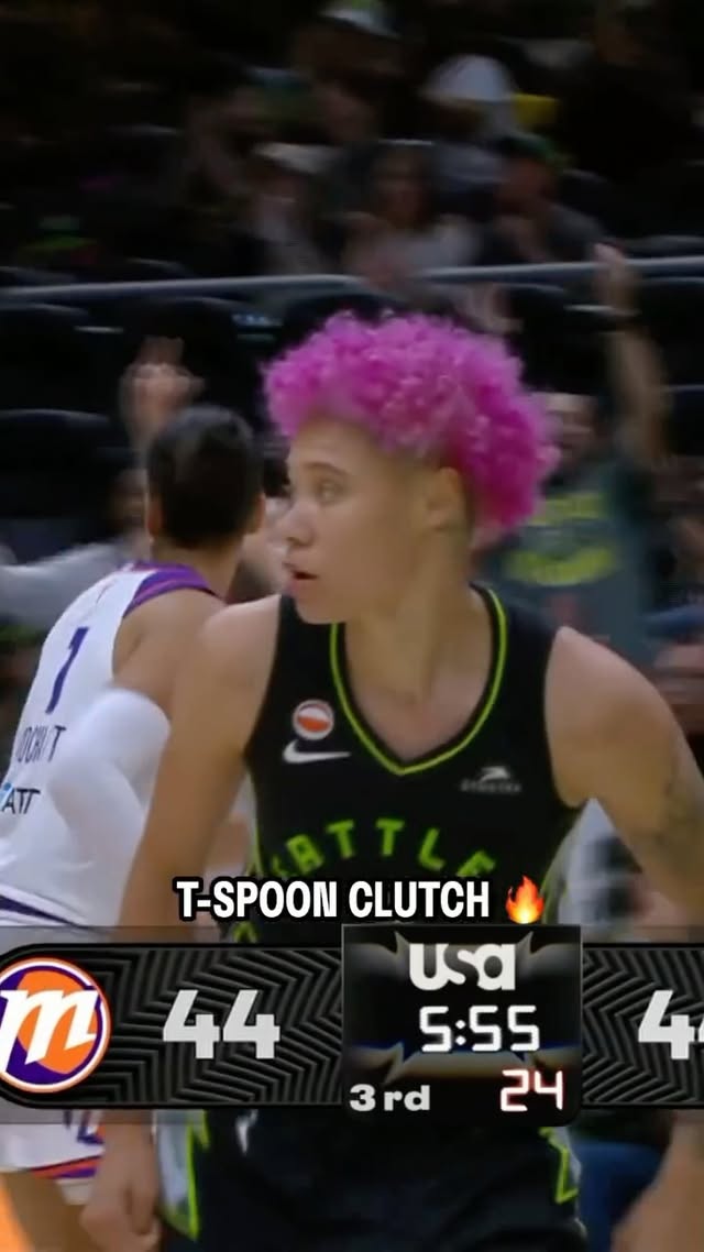 Natisha Hiedeman found her BAG 😮‍💨She knocks down back-to-back buckets to give the @seattlestorm a 47-46 lead in the third.PHX-SEA | USA Network | 2026 WNBA Commissioner’s Cup presented by @coinbase by @usanetwork