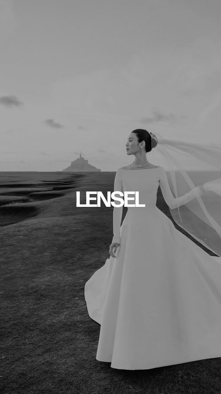 Go behind the scenes on this incredible wedding this week, the first at the iconic Mont Saint-Michel in 1000 years… Photography: @josevilla Floral & Design: @tulipinadesign Planning: @theweddingcohk Video: @gione.silva @dior @mingxi11 by @josevilla