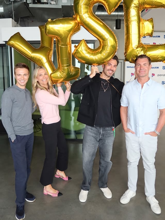 All new Jeff Lewis Live at 9am PT with @mollybsims and @joeyzauzig followed by an all new 10am PT Jeff Lewis Live with @joeymcintyre and @crystalkungminkoff on @radioandyinsta, on Channel 102!