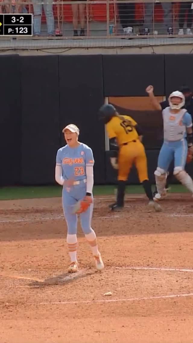 would hate to be other teams right now 🤭see you in Durham, KP23 💖 by @vol_softball