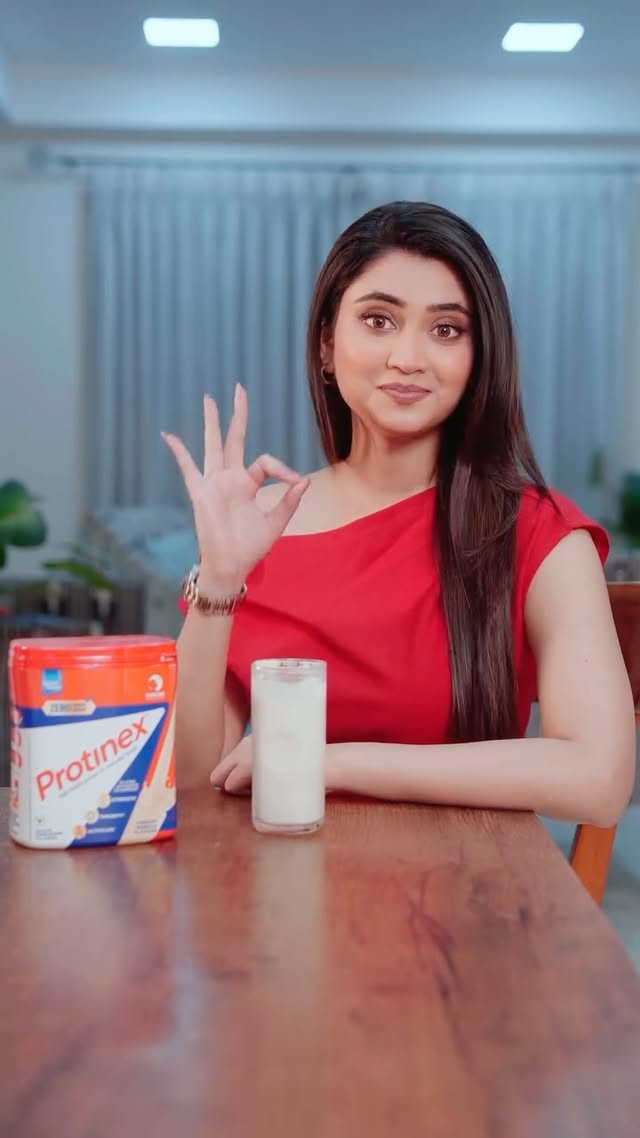 The older I get, the more I realise being “busy” and being “energised” are VERY different things! So instead of depending on endless caffeine, I’ve been trying to build better daily habits that actually support my strength and energy.

And one thing that’s become part of that routine lately? Protinex ✨

To know more, refer here -40% daily protein needs - As per Nutrient requirements for Indians, RDA and EAR, A report of the Expert Group 2020 (updated 2024) for sedentary women when prepared with 200 ml milk. According to IFCT (Indian Food Composition Table, 2017).
-For strong muscle health - BCAA – Kurien A et al, J Nutr Metab. 2020, Dudgeon et al, 2016, JISSN 13(1). 
-Protinex should be consumed as part of a well-balanced diet and healthy lifestyle. THIS CONTAINS SUCRALOSE. CONTAINS NON-CALORIC SWEETNER.

#AD #Protinex #StrongMusclehealth #40%dailyprotein #ZeroAddedSugar