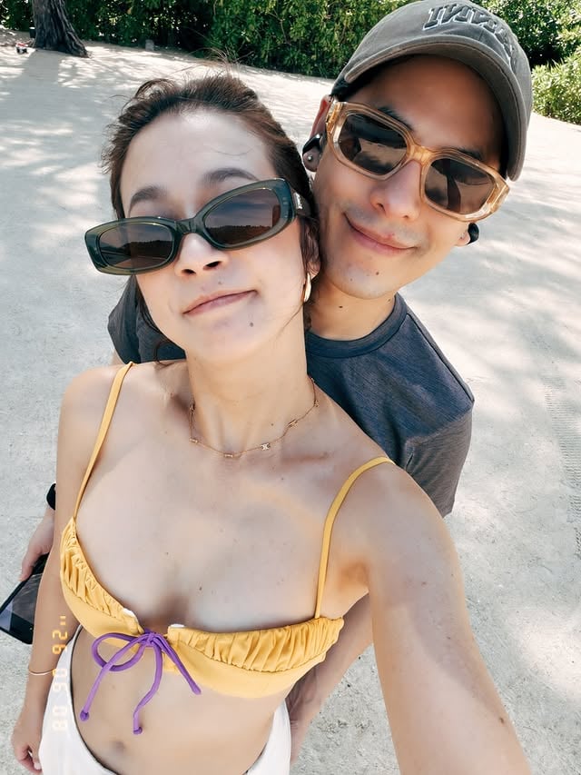 Happy 12th year anniversary honey —- thank you for just being “you” after all these years.
#ก่อนแต่ง9 #หลังแต่ง12 #รวม21ปีเว้ยเห้ย

ขอบคุณที่ทำให้เค้าเป็นคนปกติในวันที่เป็นบ้า เอาเค้าอยู่ 12 ปี เก่งมากๆค่ะ 😂 @siwat_c 
เป็นทริปที่ฮีลใจฮีลกายมาก แก่ไปด้วยกันนะคะแมนนี่ฟู

What a great stay ❤️ @anantaralayanphuket