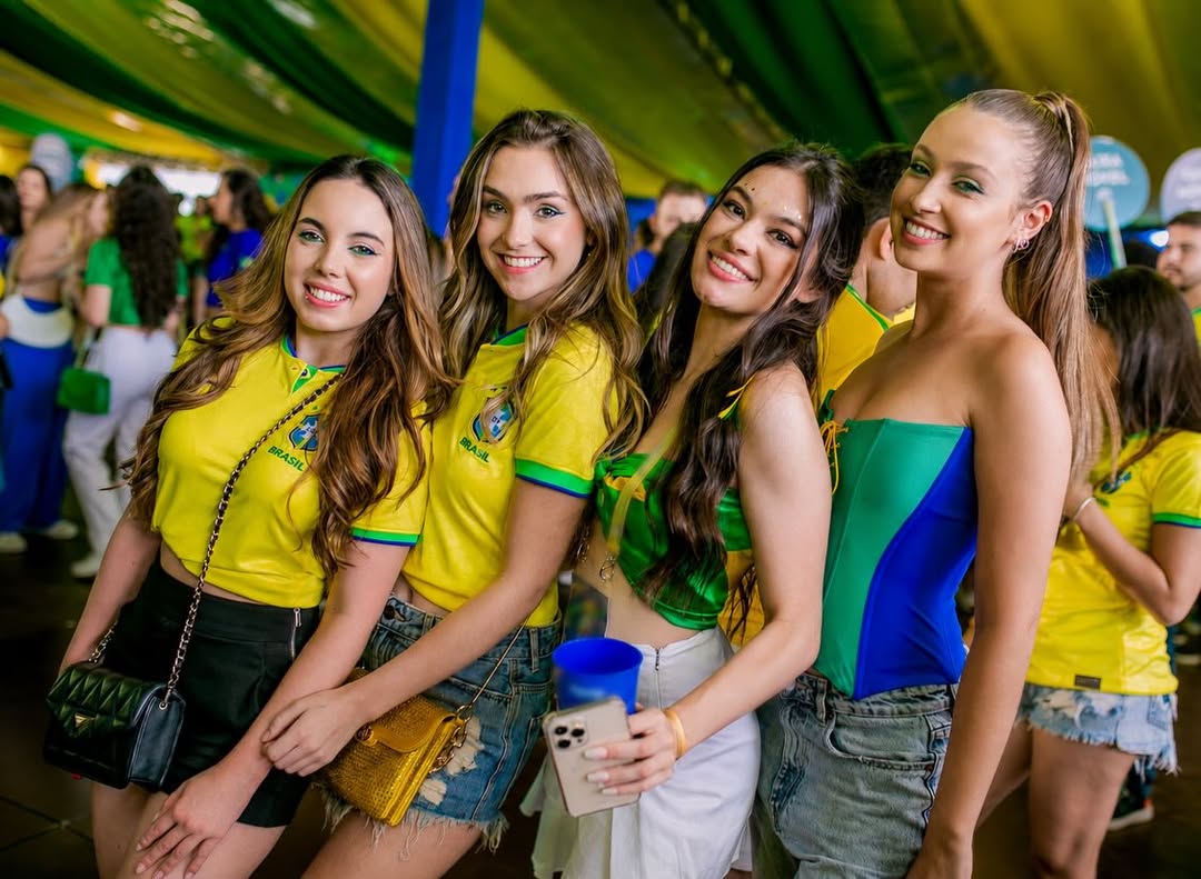 Faltam 7 dias para o Carna Copa, e a ansiedade tá como?😱Garanta seu ingresso antes que esgote…Carna Copa🇧🇷A partir do dia 13 de junho Rua Gabriela de Melo, 367 - Olhos D’água by @_clubechalezinho