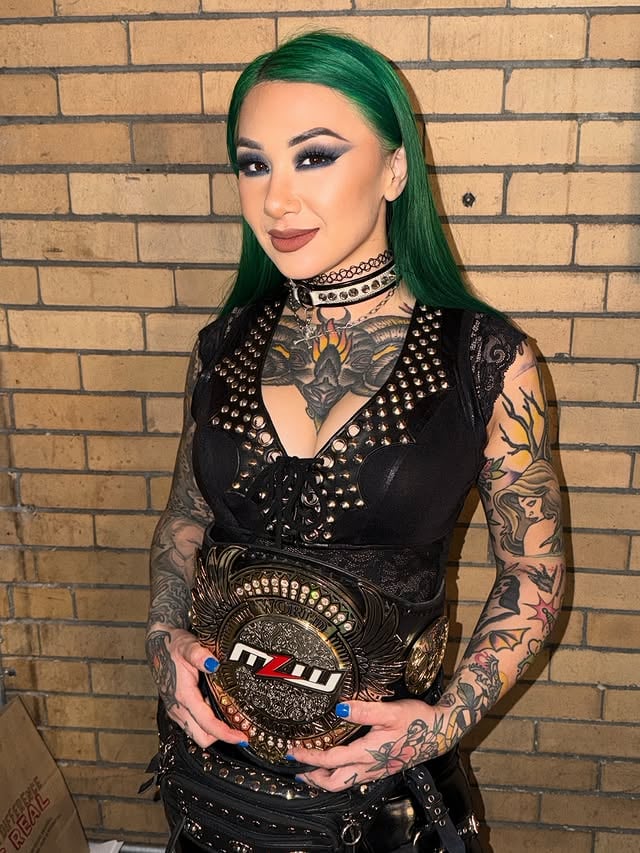 MLW Women’s World Champion 🖤🖤🖤 @majorleaguewrestling