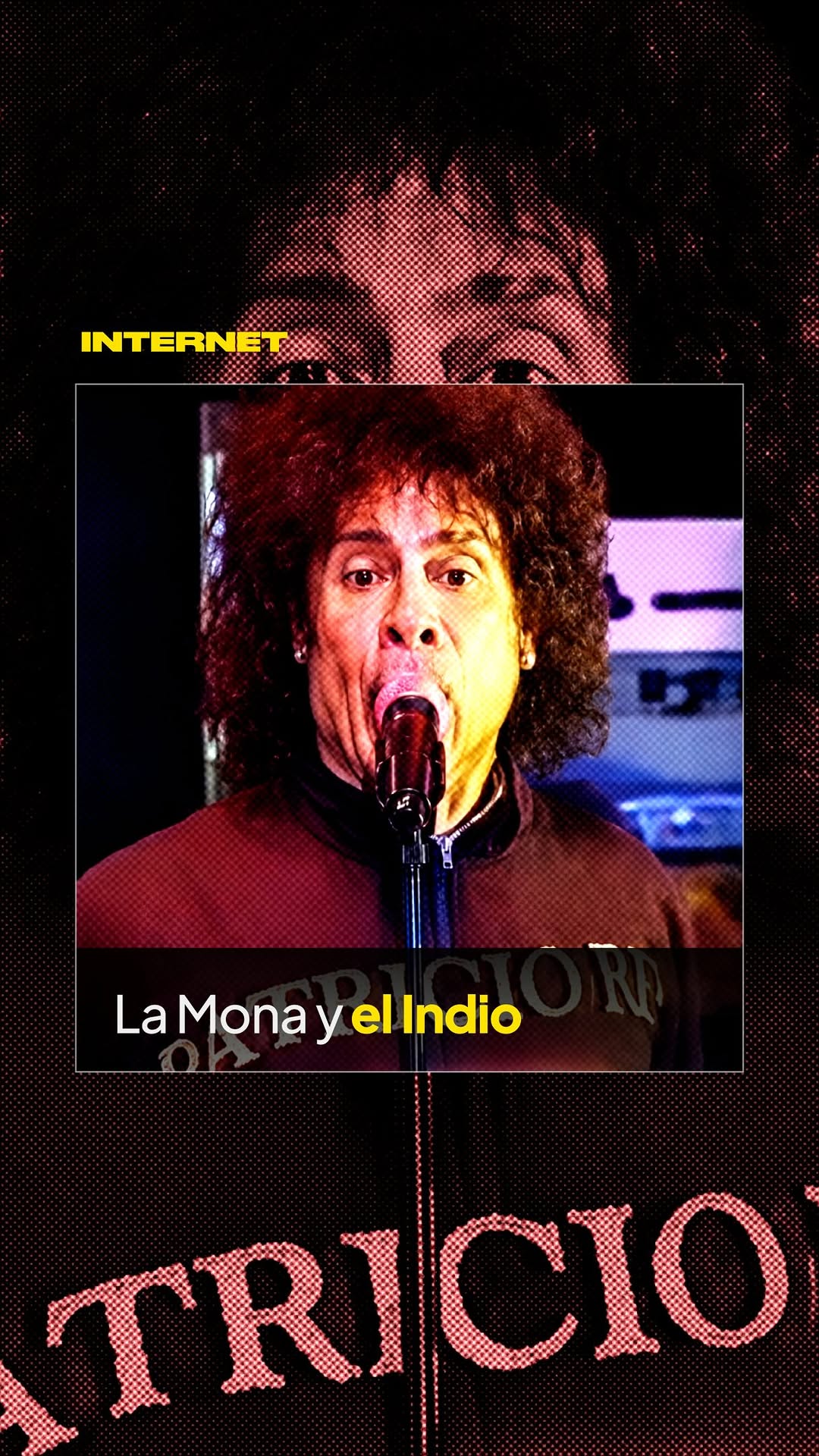 Archivo histórico de la vez que le tiraron una remera de los Redondos a la Mona Jiménez y le mandó un saludo al Indio. 

Los dos artistas más masivos de la República Argentina.