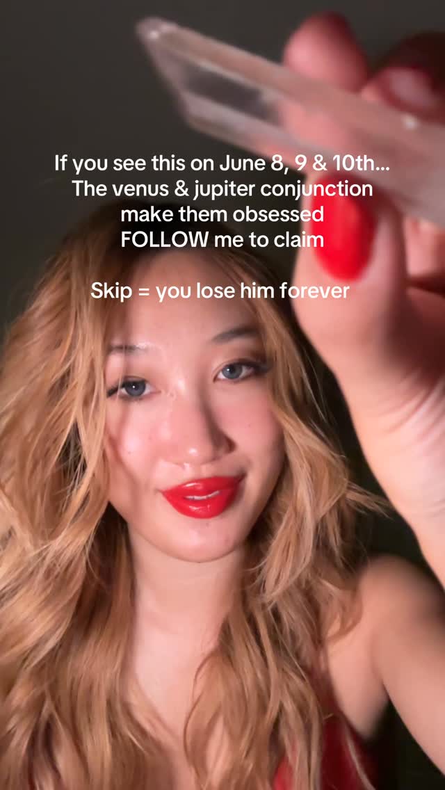 💖 Drop “222” to claim & comment “Obsession” and I’ll send you my obsession spell 🔥 ✨follow @xynthiaglow for more manifestations by @xynthiaglow
