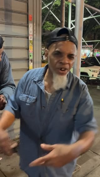 Johnny said if I let 10toes freestyle on the podcast why can’t he do it. so I told him let me hear something first and this what he got 🤷🏿‍♂️ @tim_levels_tv151