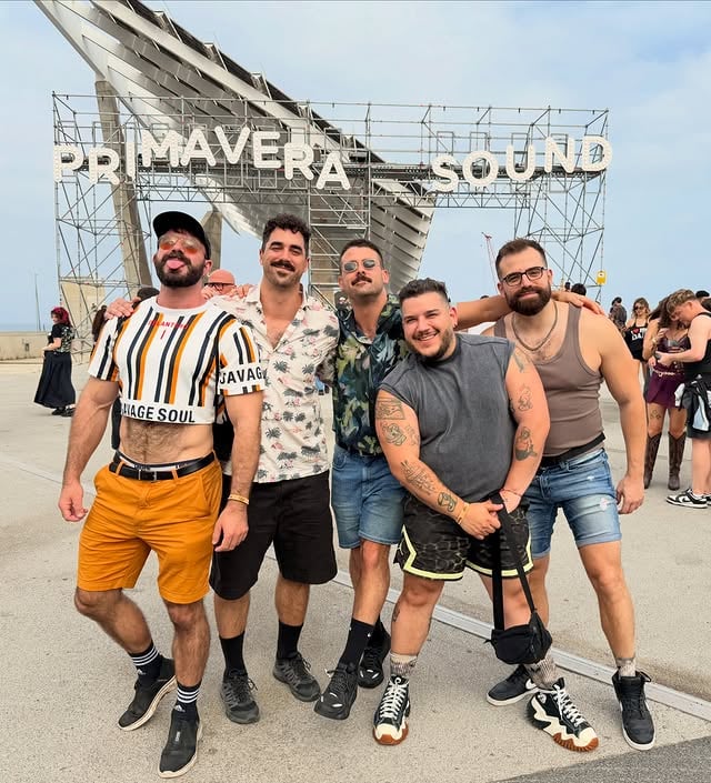 No me queda claro si ha sido el final de la primavera, el principio del verano o si son lo mismo. Fuera lo que fuera, hemos ido juntos ❤️🌧️🎵 #PrimaveraSound2026 #lachemaxxing by @jensdefries
